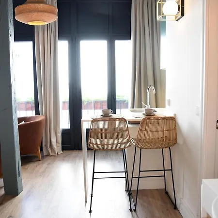 Casa Bailen アパート